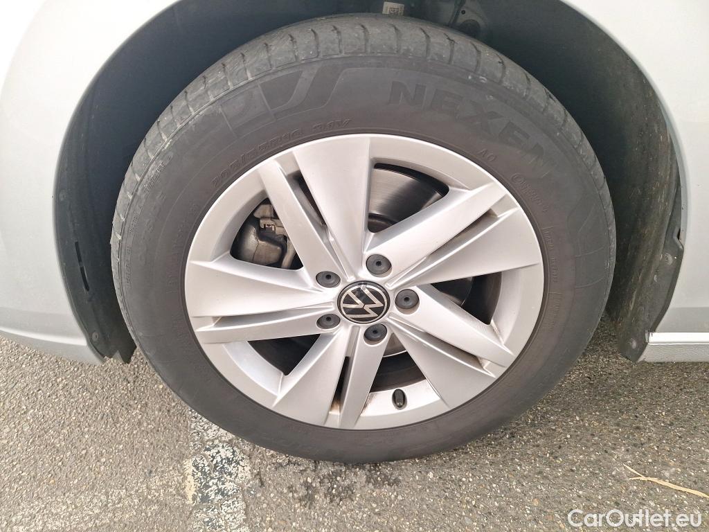  Volkswagen  Golf  VOLKSWAGEN SW / 2020 / 5P / Break 2.0 TDI SCR 150 DSG7 Life Business #2