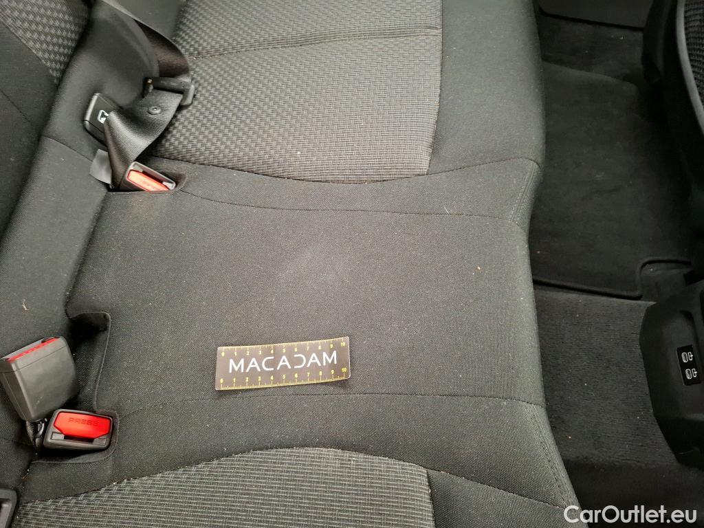  Bmw  Serie 1 BMW Série 1 / 2019 / 5P / Berline 116i DKG7 Business Design #32