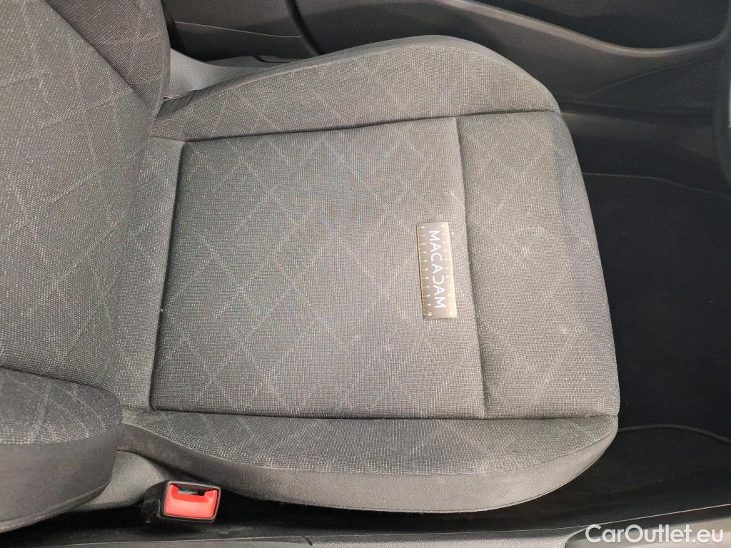  Volkswagen  Golf  VOLKSWAGEN SW / 2020 / 5P / Break 2.0 TDI SCR 150 DSG7 Life Business #16