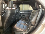  Ford  Explorer 3.0 V6 Plug-In AWD ST-Line 7-Sits Panorama Skinn Drag Kamera Navi #10