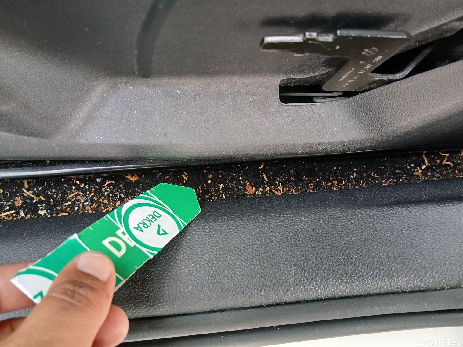  Seat  Arona SEAT  / 2017 / 5P / todoterreno 1.0 TSI 81kW (110CV) Style Plus (AC) #58