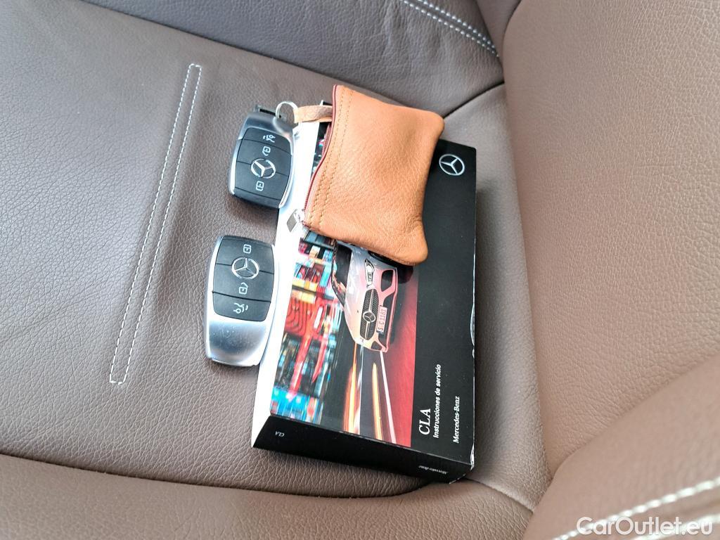 Mercedes  CLA-Klasse MERCEDES-BENZ Clase CLA / 2019 / 4P / coupé CLA 200 D DCT #12