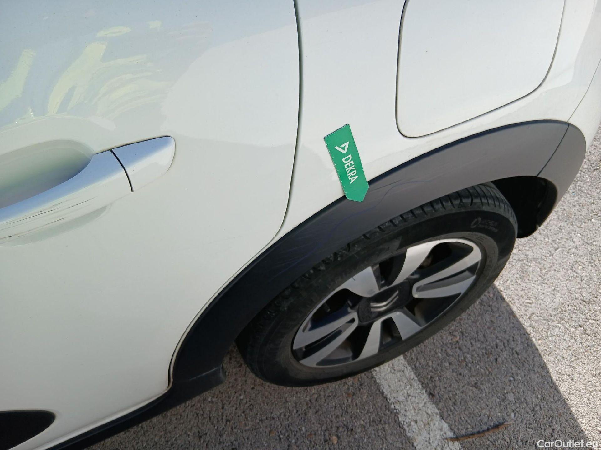  Citroen  C3 CITROEN  / 2020 / 5P / berlina con portón BlueHDi 75KW (100CV) S&S Feel Pack #18