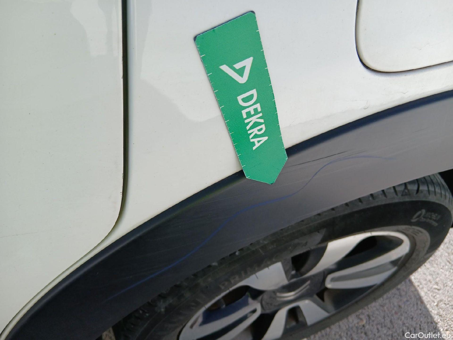  Citroen  C3 CITROEN  / 2020 / 5P / berlina con portón BlueHDi 75KW (100CV) S&S Feel Pack #19