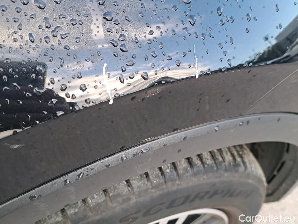  Volkswagen  Tiguan VOLKSWAGEN  / 2020 / 5P / todoterreno Life 2.0 TDI 110kW (150CV) DSG (AC2) #8