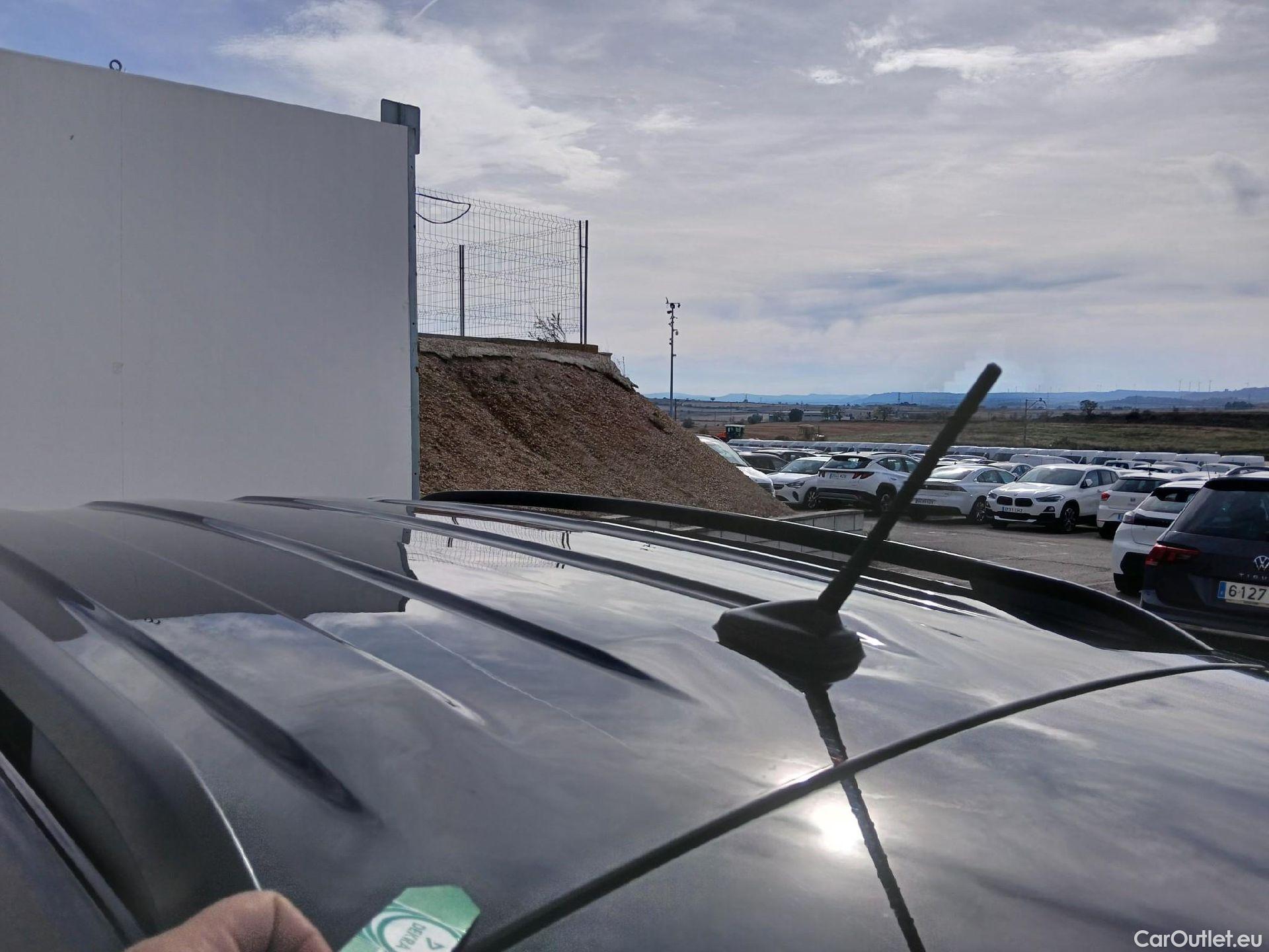  Seat  Arona SEAT  / 2017 / 5P / todoterreno 1.0 TSI 81kW (110CV) Style Plus (AC) #34