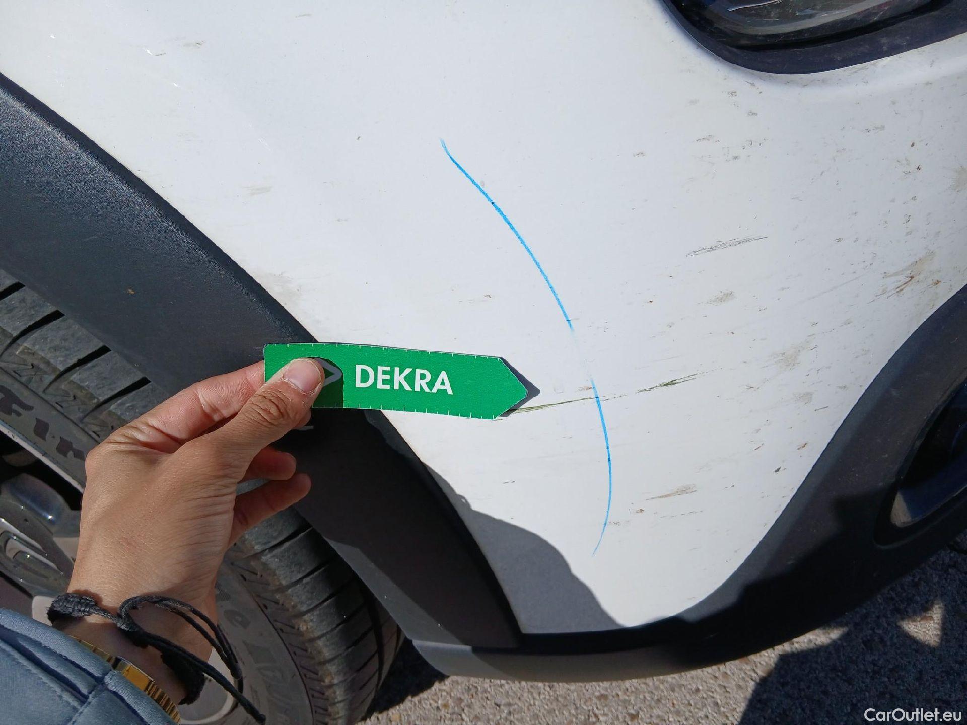  Citroen  C3 CITROEN  / 2020 / 5P / berlina con portón BlueHDi 75KW (100CV) S&S Feel Pack #4