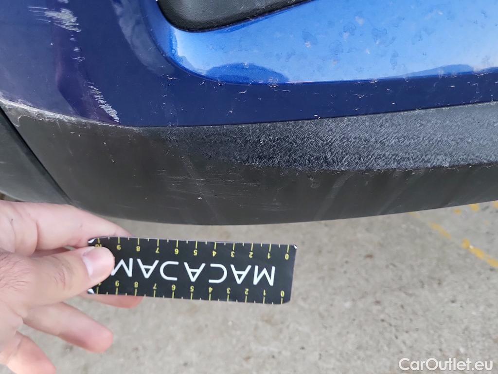  Renault  Captur RENAULT  / 2020 / 5P / todoterreno Intens TCe 90 #4