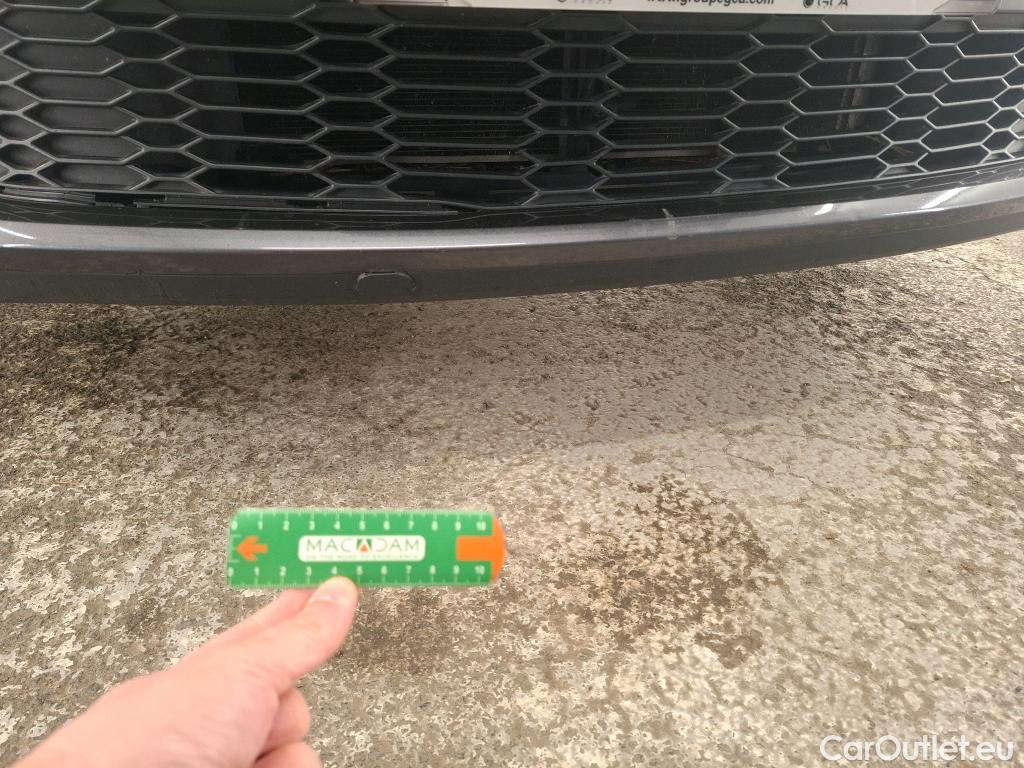  Toyota  C-HR TOYOTA  / 2016 / 5P / SUV 2.0 Hybride 184 Dynamic Business Beyond #4