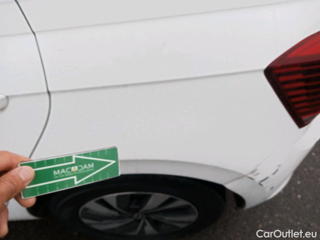  Volkswagen  Polo VOLKSWAGEN  / 2017 / 5P / berlina con portón Advance 1.0 TSI 70kW (95CV) #31