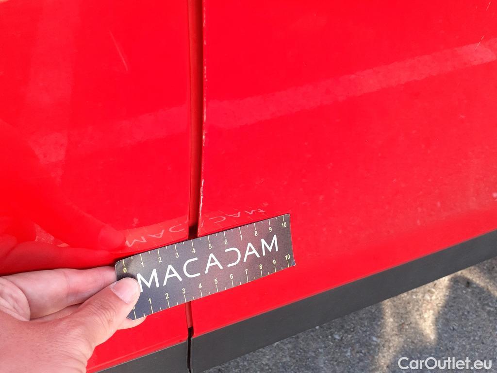  Hyundai  Konna HYUNDAI Kona / 2020 / 5P / todoterreno 1.6 GDI HEV Maxx DCT #9