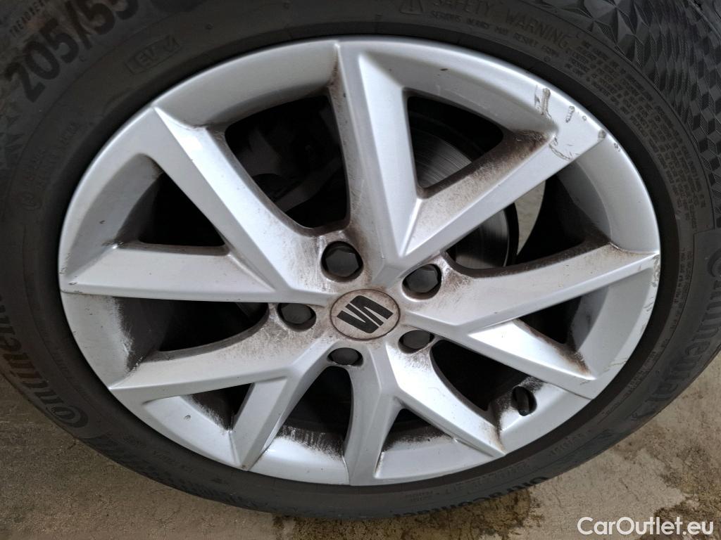  Seat  Leon SEAT  Sportstourer / 2020 / 5P / Break 2.0 TDI 150 DSG S&S Style Business #14