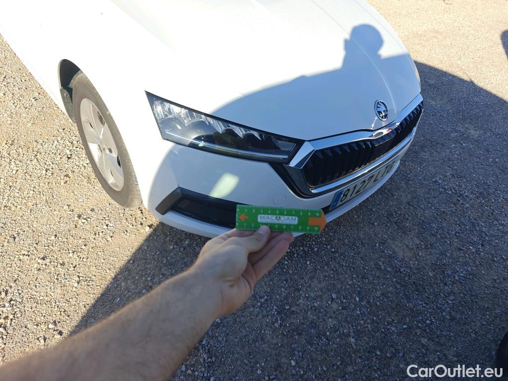  Skoda  Octavia SKODA  / 2020 / 5P / berlina con portón 2.0 TDI 85kW (115 CV) Manual Ambition #18