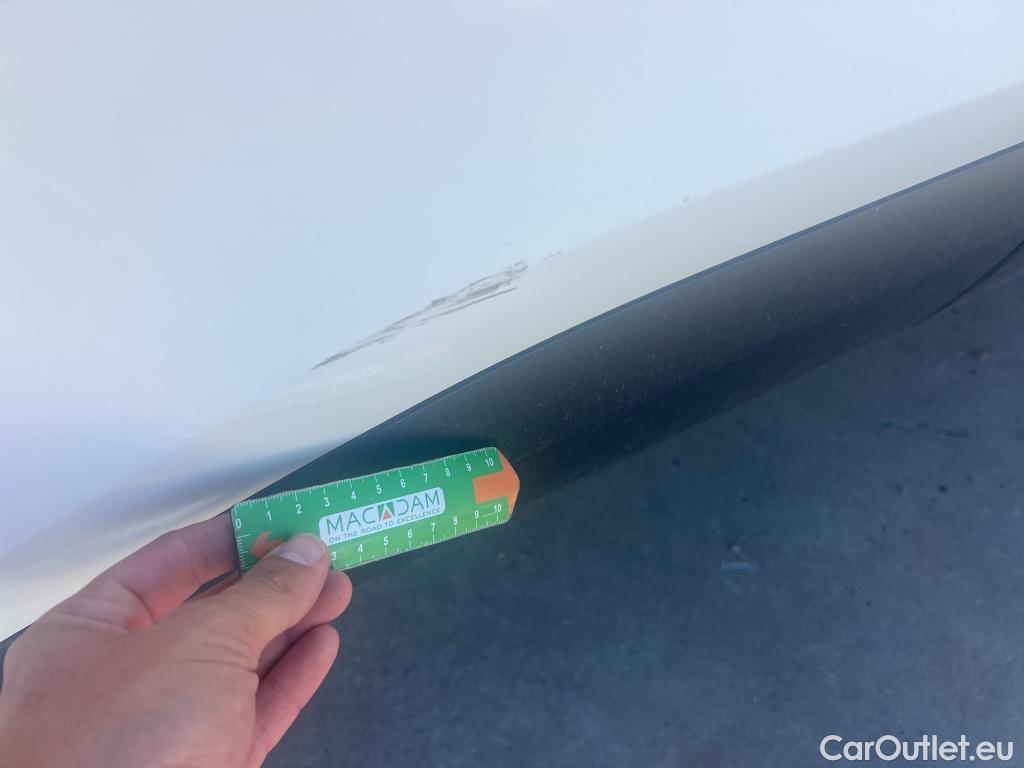  Citroen  C4 CITROEN  / 2020 / 5P / berlina con portón BlueHdi 110 S&S Live Pack #6