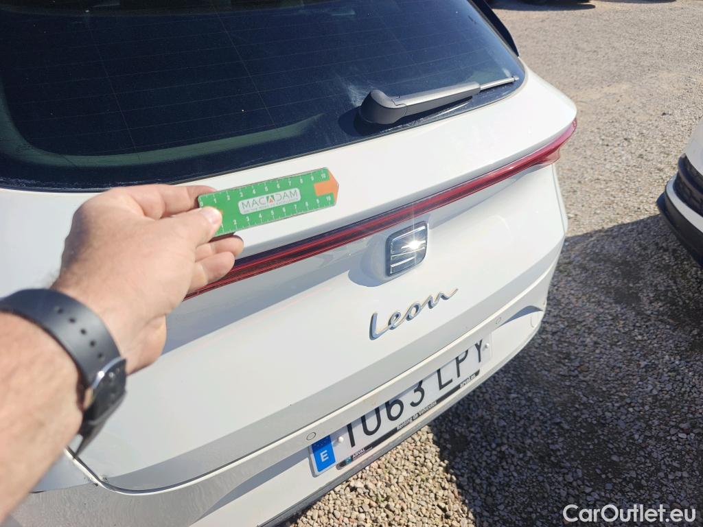  Seat  Leon SEAT Nuevo León / 2020 / 5P / familiar SP 1.5 TSI 96kW S&S Style Go(SP) #1