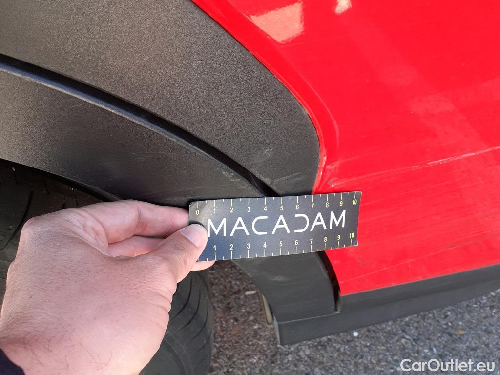  Hyundai  Konna HYUNDAI Kona / 2020 / 5P / todoterreno 1.6 GDI HEV Maxx DCT #30