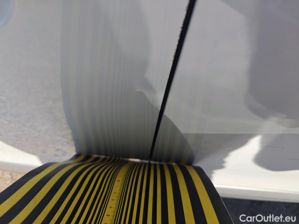  Peugeot  2008  Allure Pack 1.5 HDi 110CV MT6 E6d #12