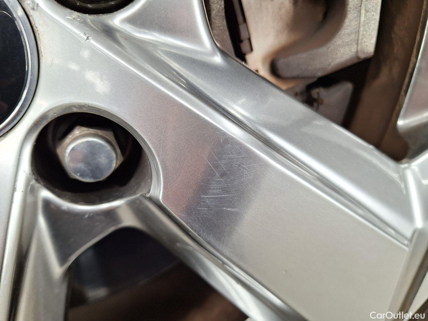  Toyota  RAV4 Toyota,  '18, Toyota  2.5 VVT-i Hybrid Dynamic Plus E-CVT 5d #3