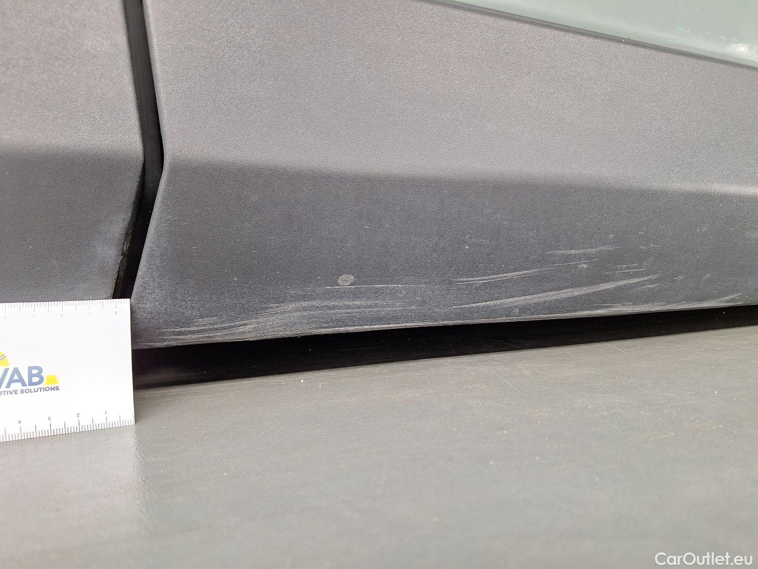  Toyota  RAV4 Toyota,  '18, Toyota  2.5 Hybrid Lithium  CVT 5d #11