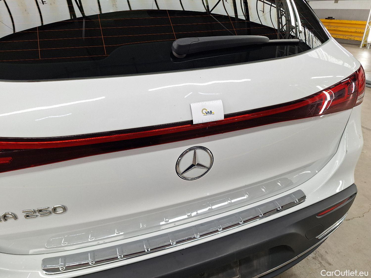  Mercedes  EQA Mercedes,  '21 BEV, Mercedes-Benz   250 5d #57