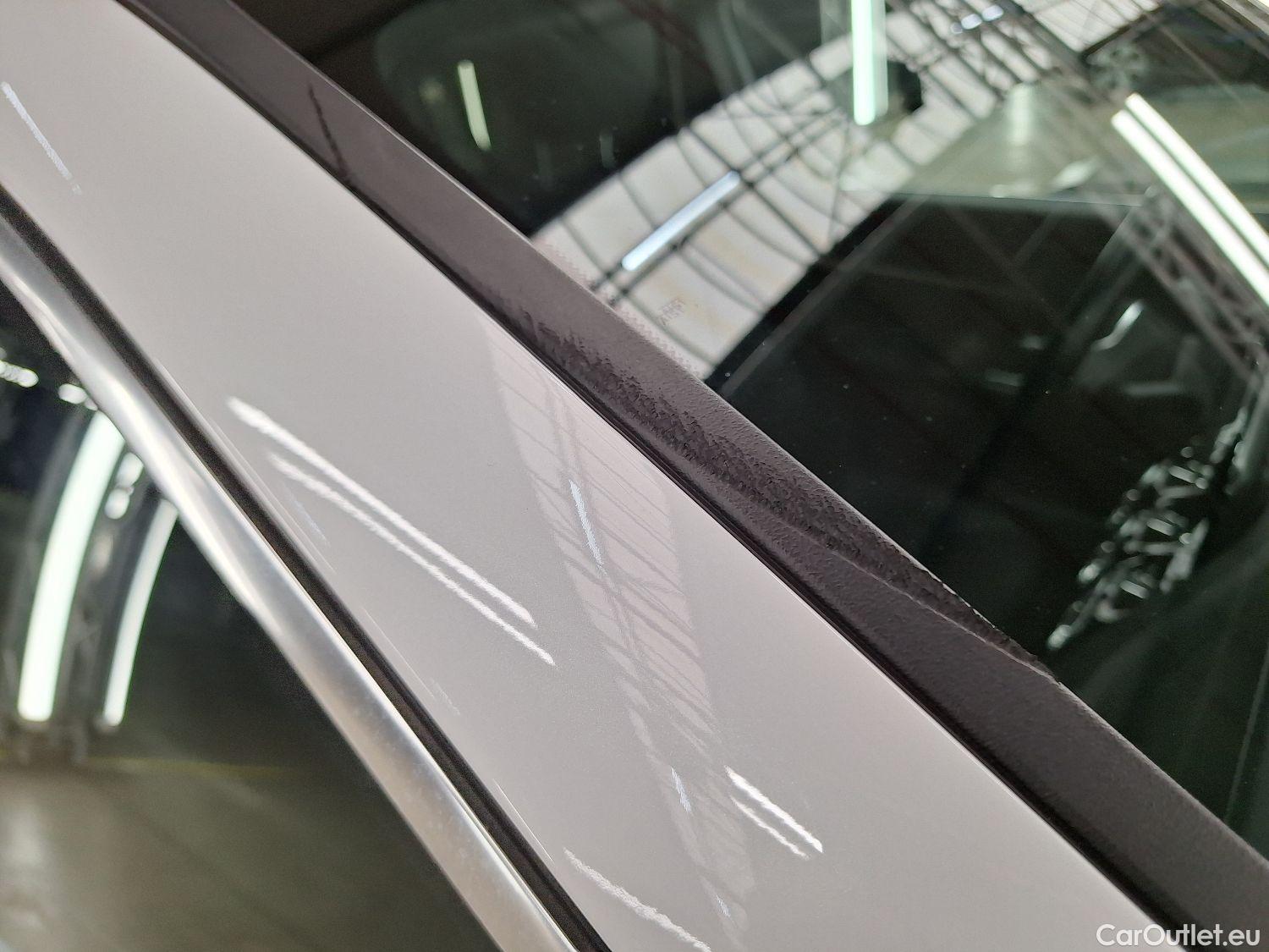  Mercedes  EQA Mercedes,  '21 BEV, Mercedes-Benz   250 5d #43