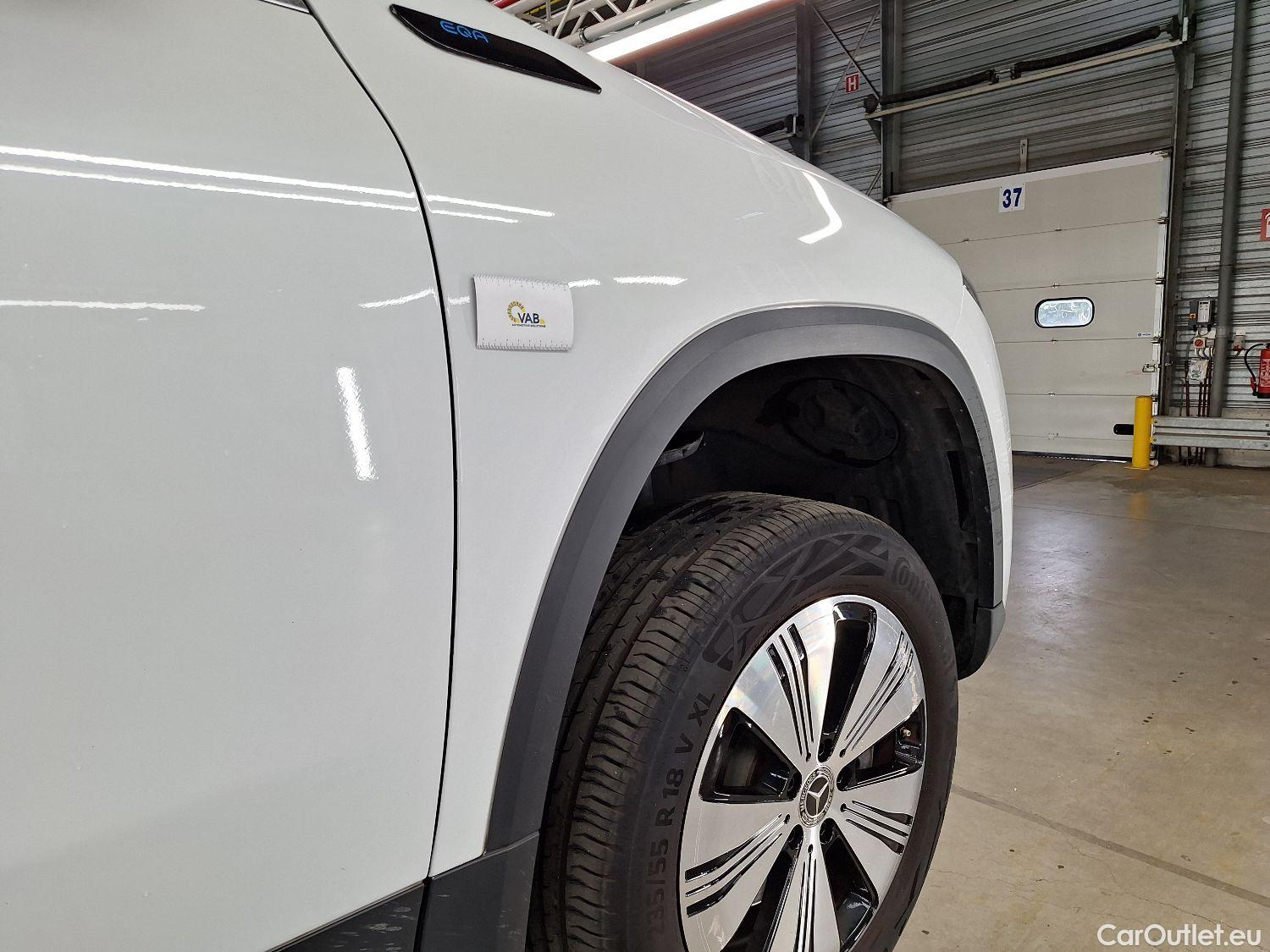  Mercedes  EQA Mercedes,  '21 BEV, Mercedes-Benz   250 5d #20