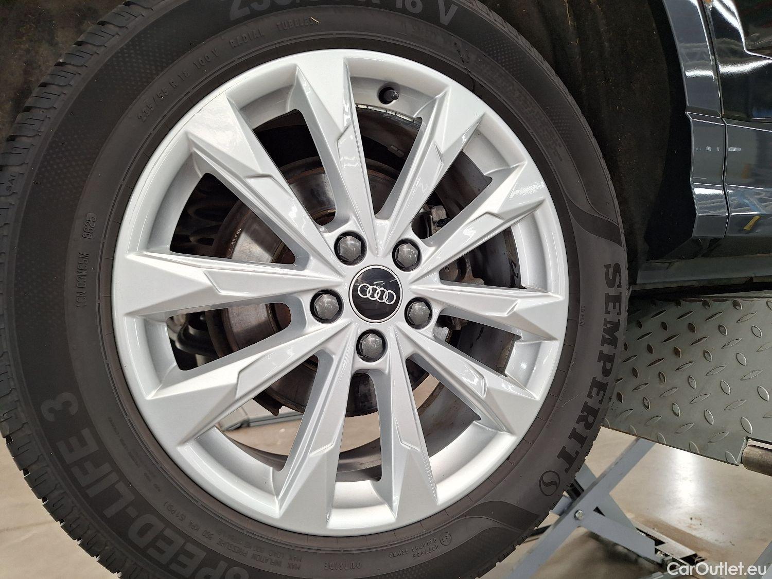  Audi  Q3 Audi,  SB '19, Audi  Sportback 35 TDI S tronic Business Edition #3