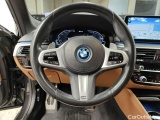  Bmw  Serie 5 BMW 5 Reeks Berline 520e 150kW 4d #36