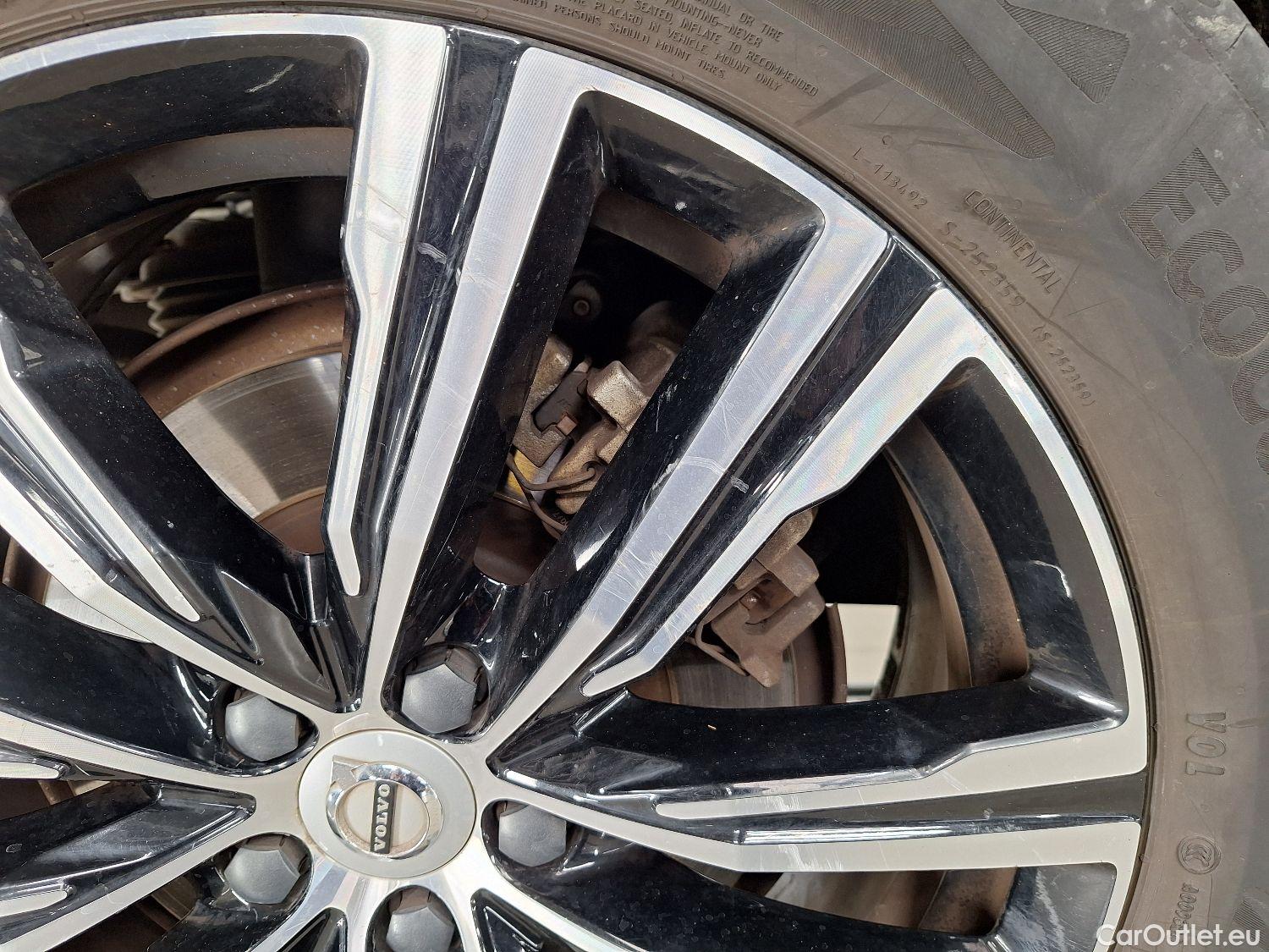  Volvo  XC60 Volvo,  '17 PHEV, Volvo  T6 Recharge Geartronic Inscription 5d #9