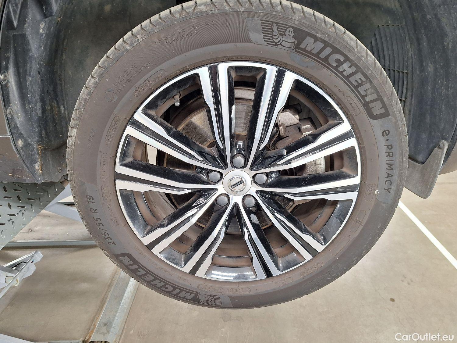  Volvo  XC60 Volvo,  '17 PHEV, Volvo  T6 Recharge Geartronic Inscription 5d #6