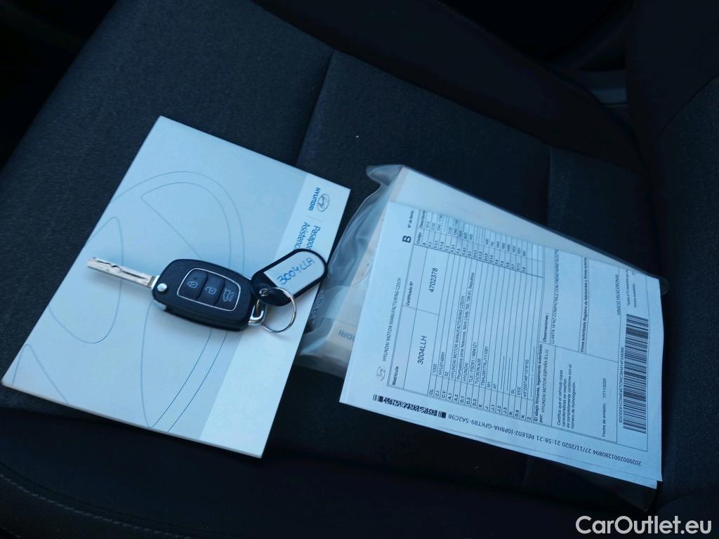  Hyundai  Tucson HYUNDAI  / 2018 / 5P / todoterreno 1.6 CRDI 85kW (116CV) 48V SLE 4X2(SP)(SL) #1