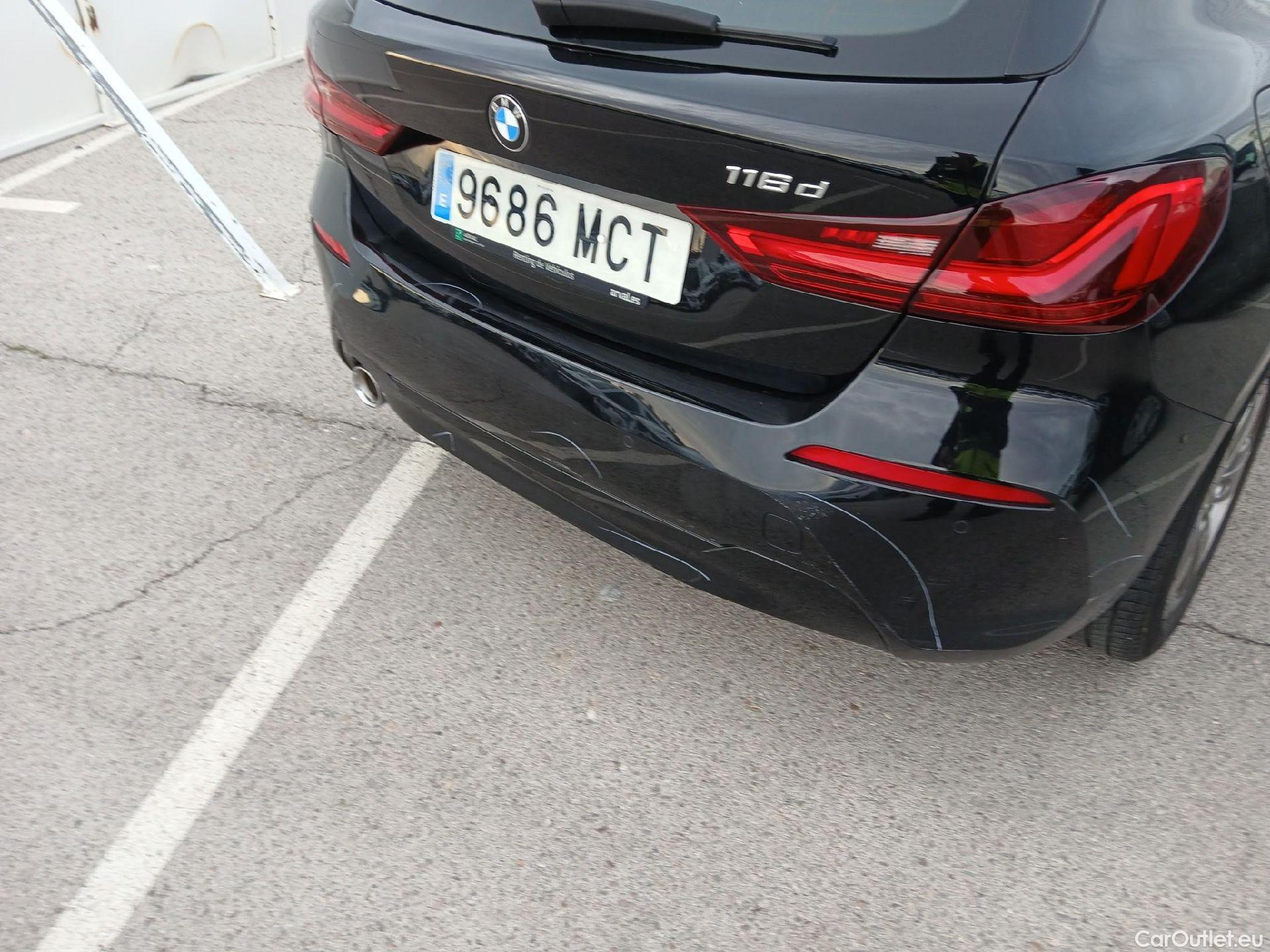  Bmw  Serie 1  Berlina 116d 1.5 115CV AT7 E6d #24