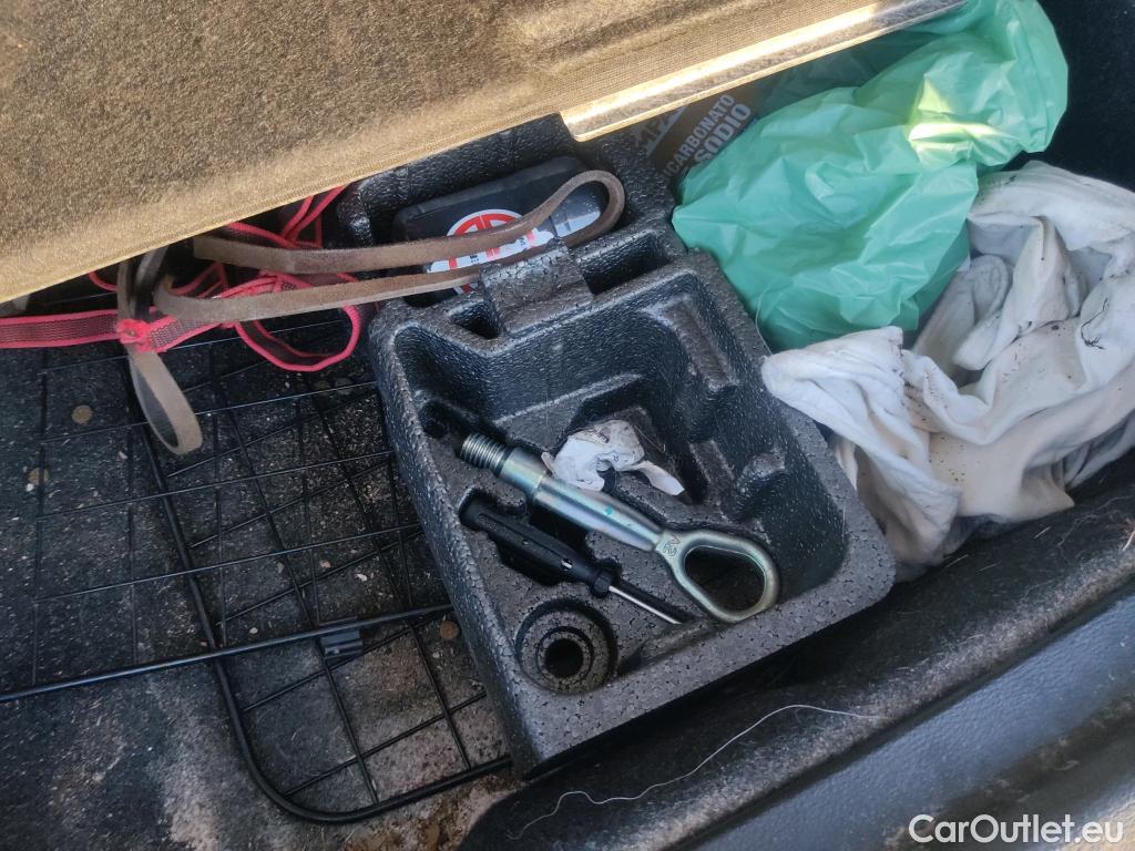  Bmw  X1 BMW  / 2019 / 5P / todoterreno sDrive16d Business #12