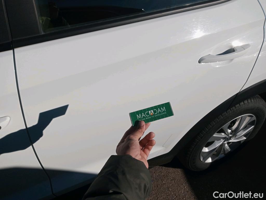  Hyundai  Tucson HYUNDAI  / 2018 / 5P / todoterreno 1.6 CRDI 85kW (116CV) 48V SLE 4X2(SP)(SL) #8