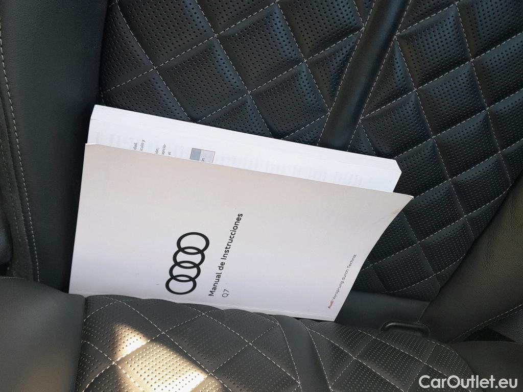  Audi  Q7 AUDI  / 2019 / 5P / todoterreno Black line plus 55 TFSIe 280kW qua tip(SP) #9