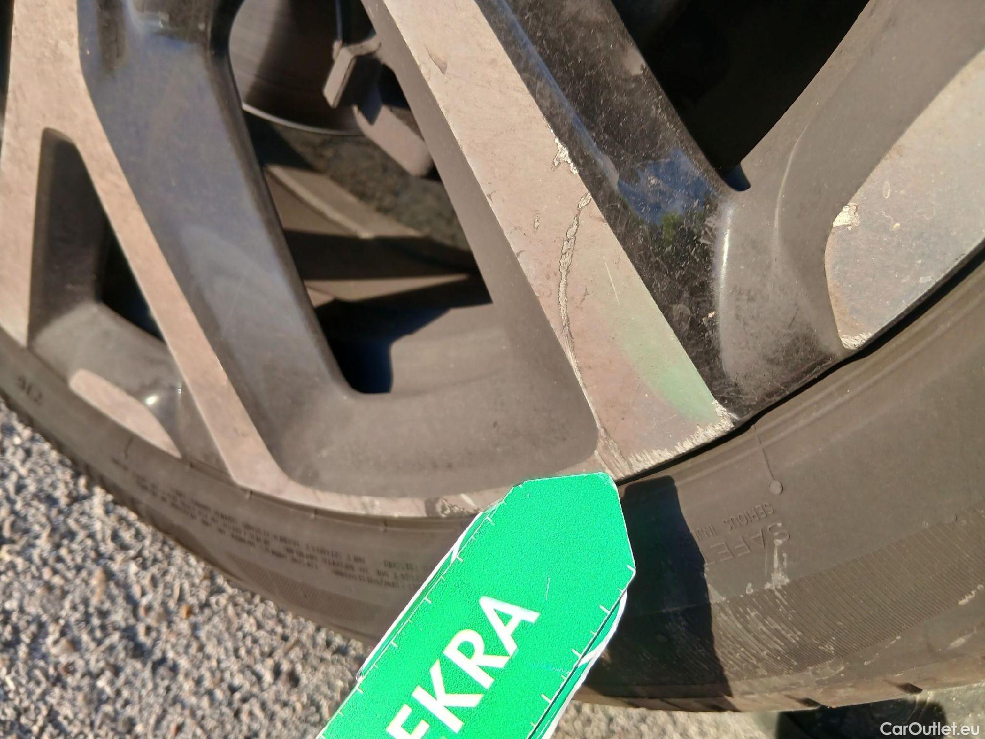  Citroen  C5 CITROEN  Aircross / 2018 / 5P / todoterreno BlueHdi 96kW (130CV) S&S Feel (AC) #8