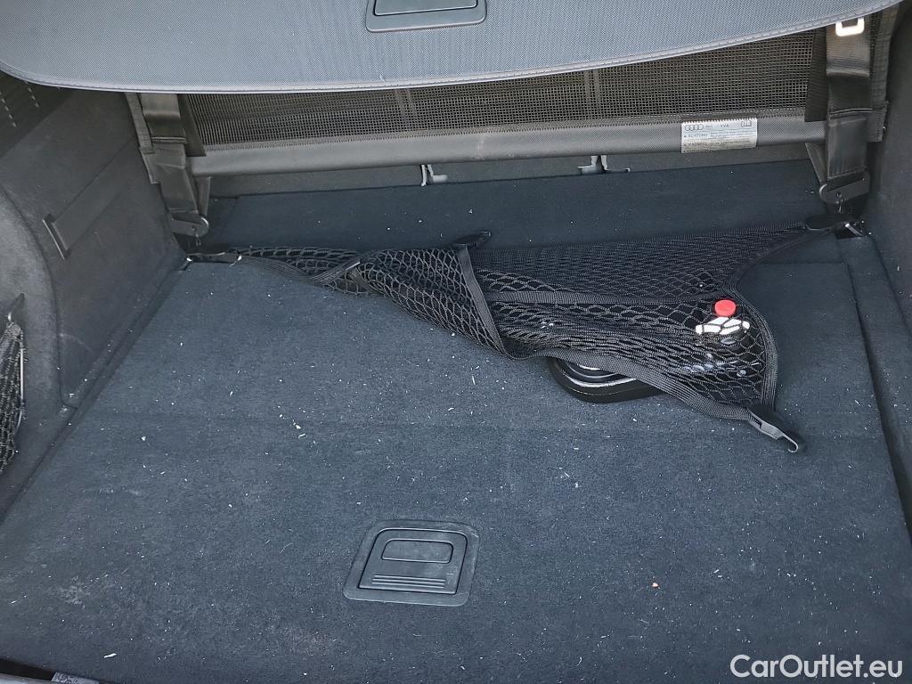  Audi  Q5 AUDI  / 2020 / 5P / todoterreno S line 40 TDI 150kW quattro-ultra #11