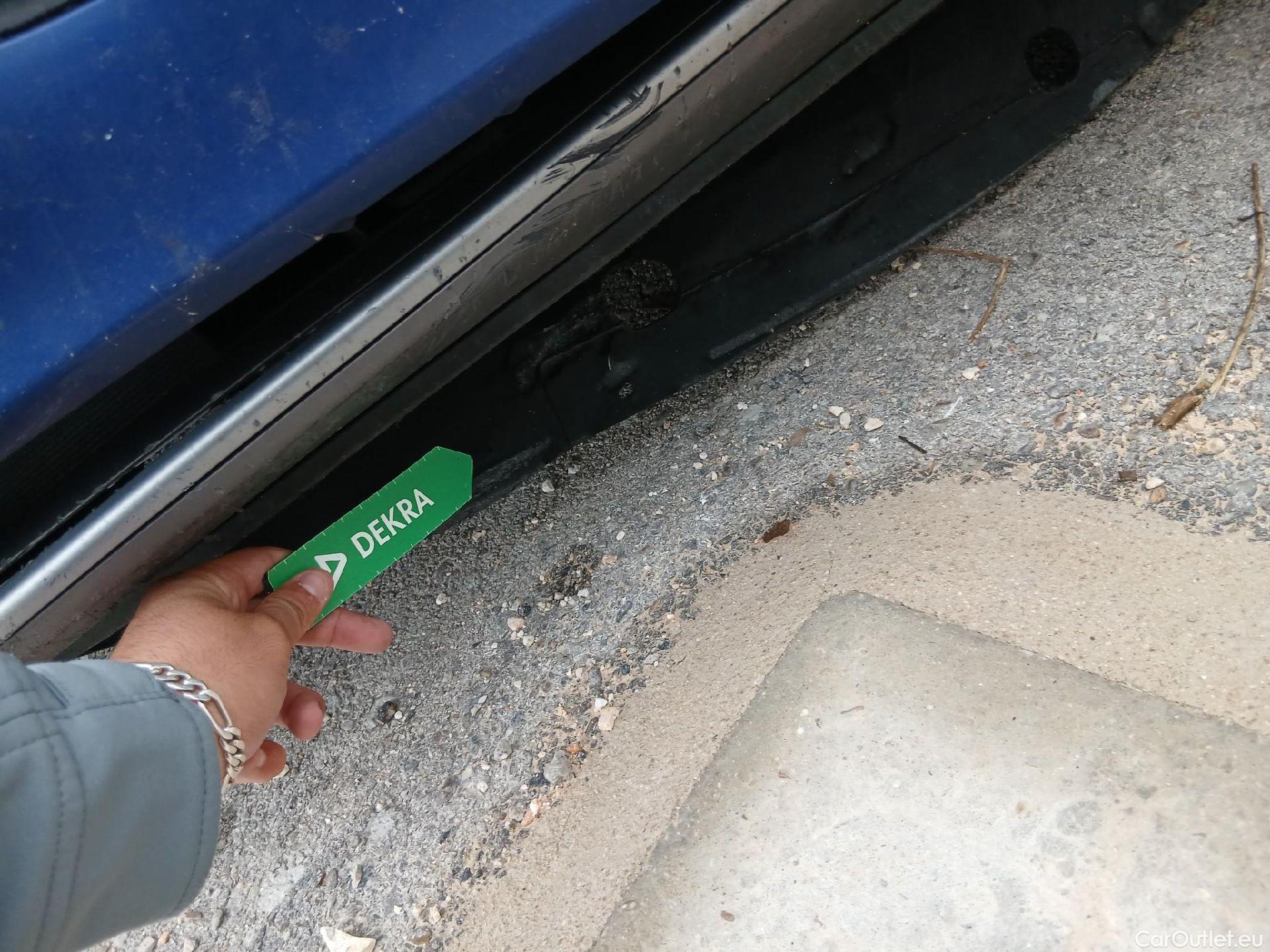  Hyundai   Ioniq HYUNDAI / 2016 / 5P / berlina con portón 1.6 GDI HEV Klass DCT #5