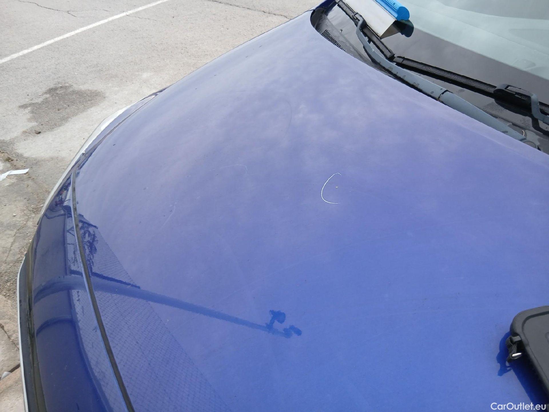  Hyundai   Ioniq HYUNDAI / 2016 / 5P / berlina con portón 1.6 GDI HEV Klass DCT #50