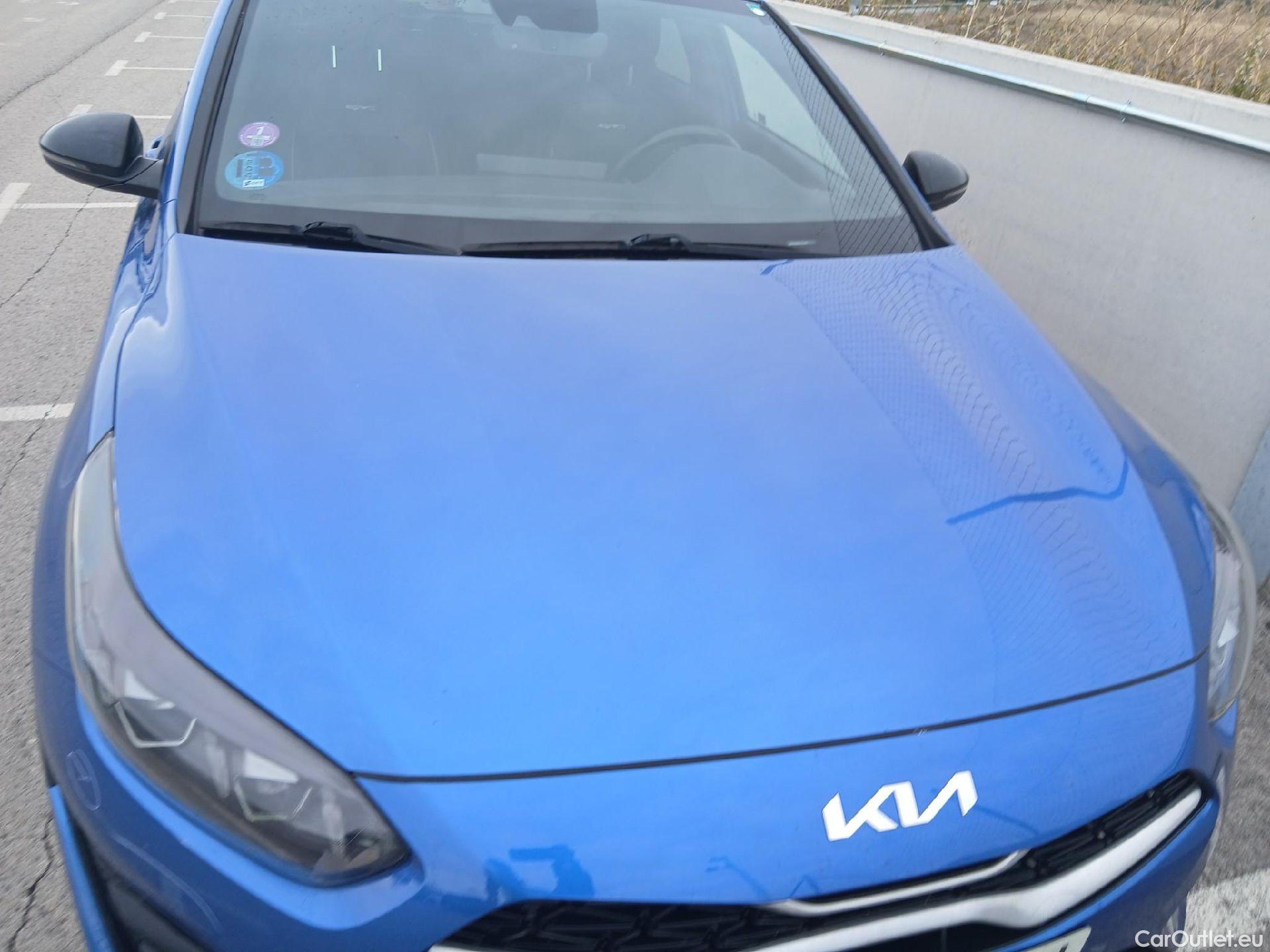  KIA  Cee'd Ceed Sportswagon GT Line 1.5 T-GDI 160CV AT7 E6d #9