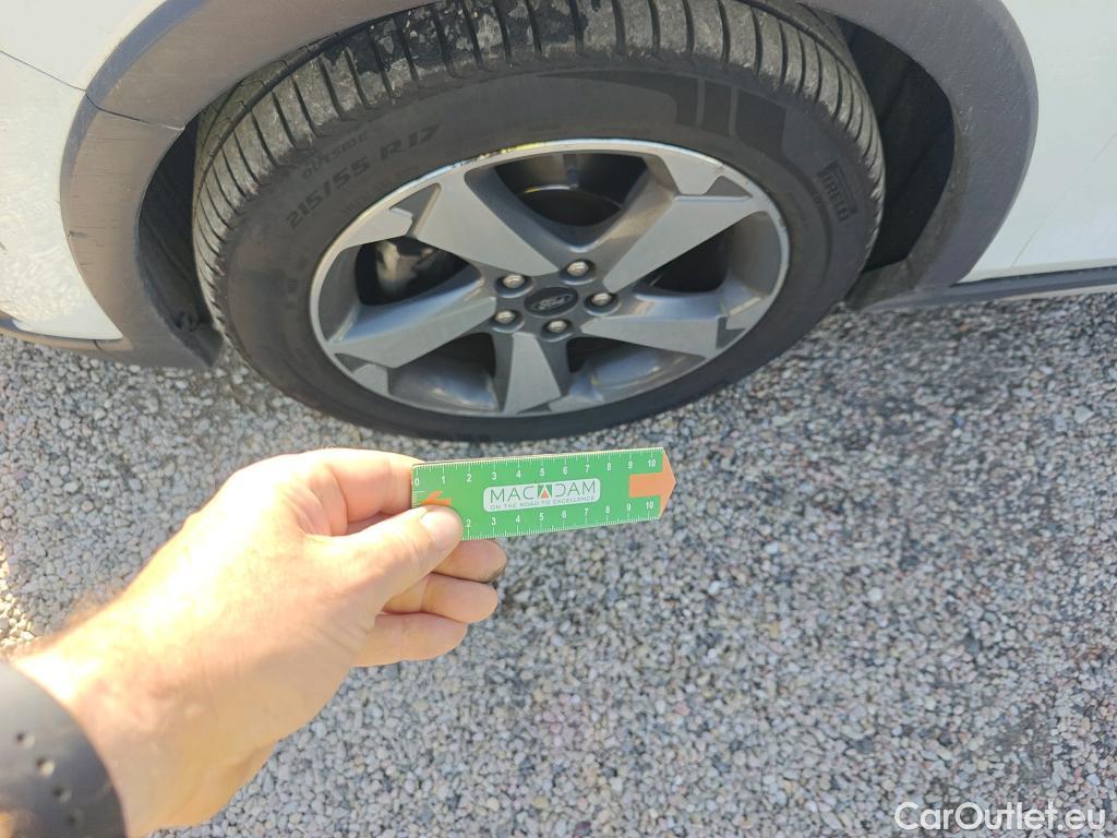  Ford  Focus FORD  / 2018 / 5P / familiar 1.5 Ecoblue 88kW Active SB #5