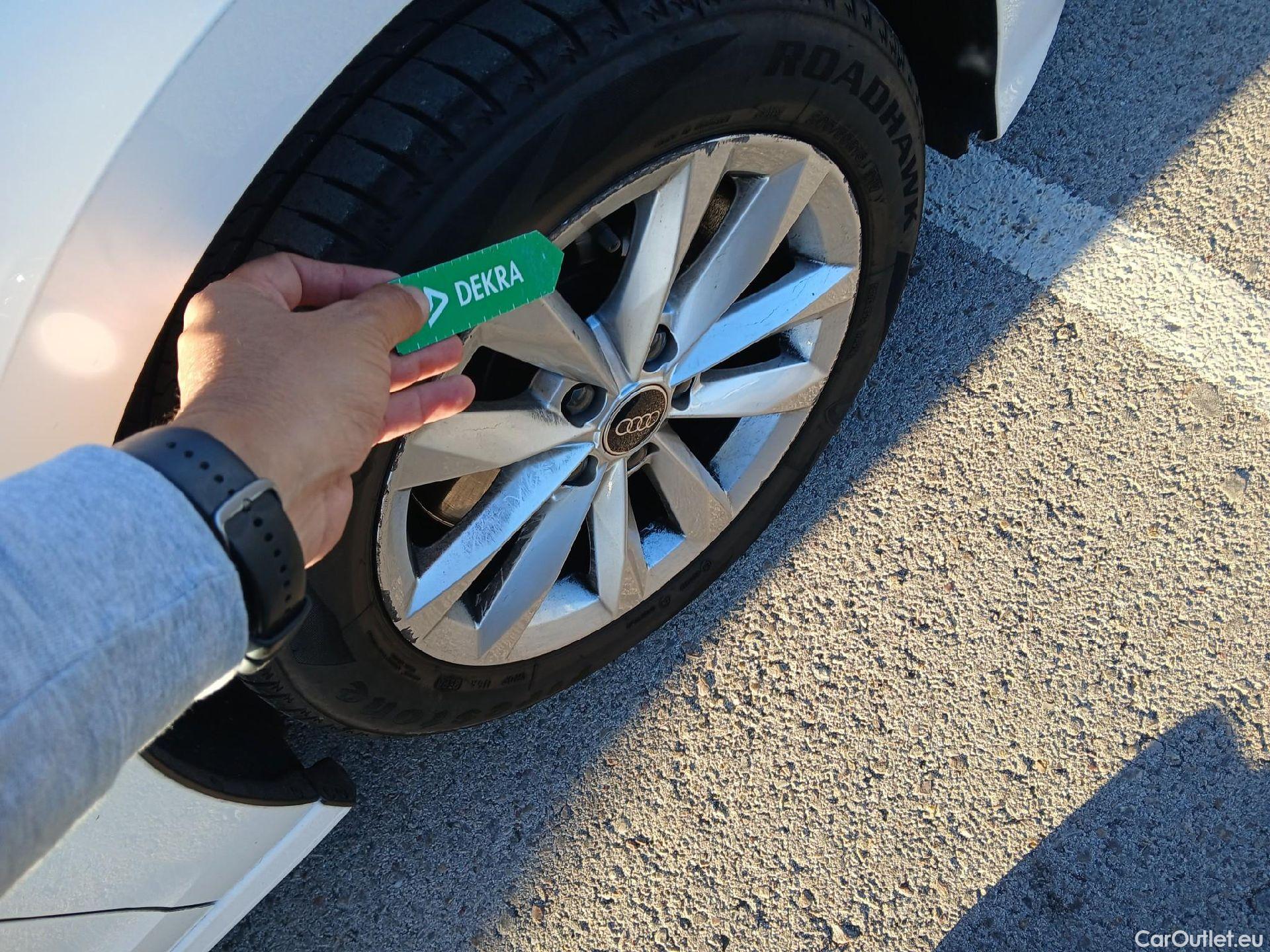  Audi  A3 AUDI  / 2020 / 5P / berlina con portón Sportback 30 TFSI 81kW (110CV) S tronic #6