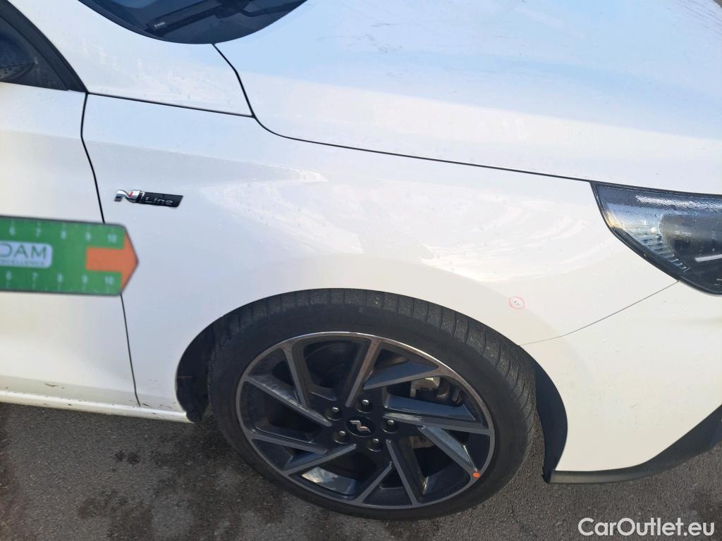  Hyundai  i30 HYUNDAI  / 2020 / 5P / berlina con portón 1.5 TGDI 48V N Line DCT #12