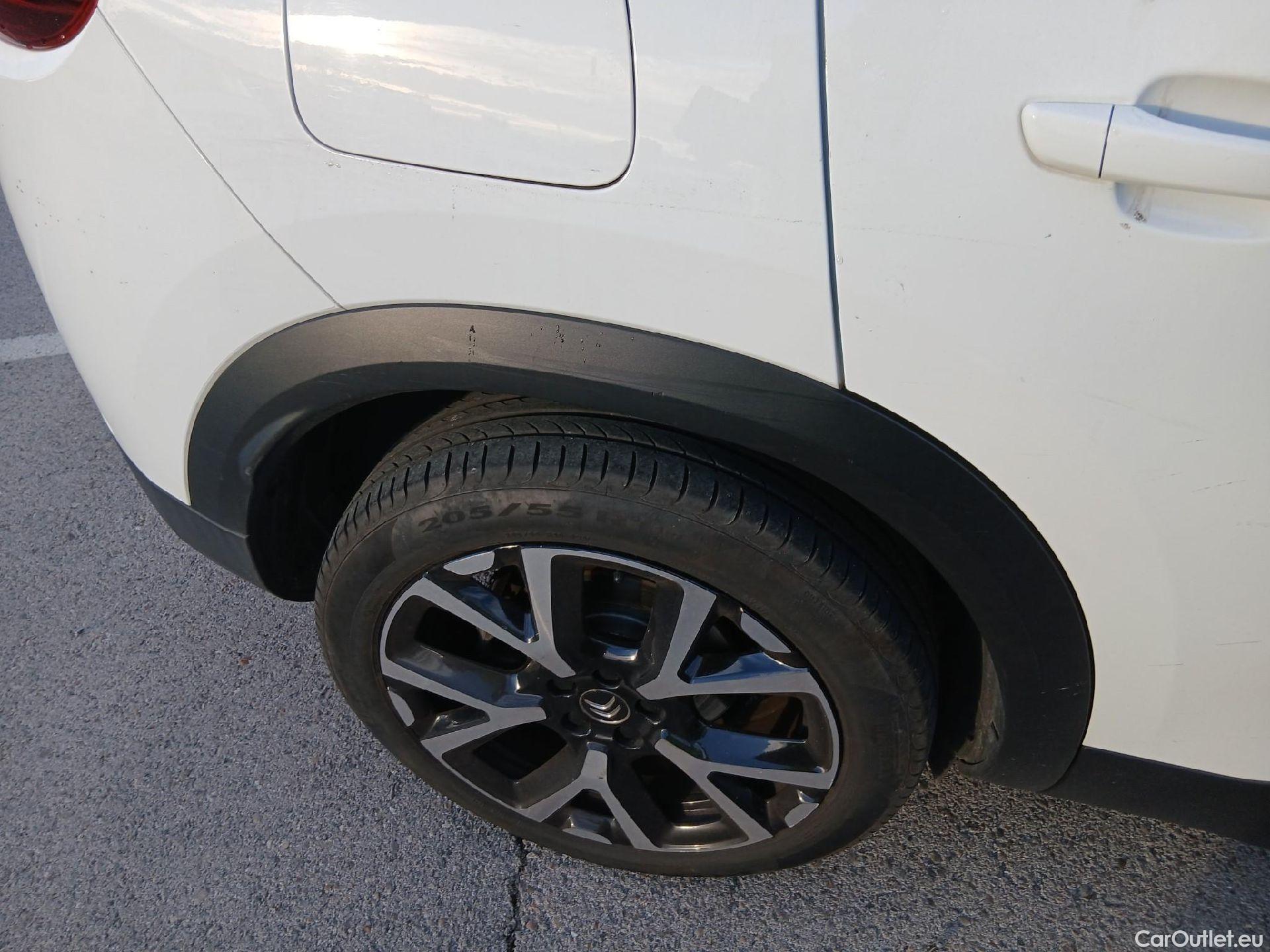  Citroen  C5 CITROEN  Aircross / 2018 / 5P / todoterreno BlueHdi 96kW (130CV) S&S Feel (AC) #22