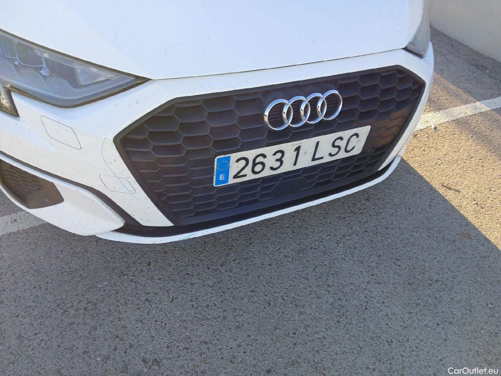  Audi  A3 AUDI  / 2020 / 5P / berlina con portón Sportback 30 TFSI 81kW (110CV) S tronic #10