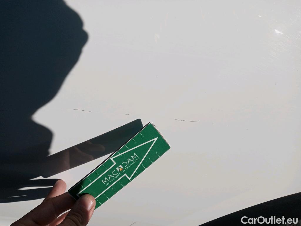  Hyundai  Tucson HYUNDAI  / 2018 / 5P / todoterreno 1.6 CRDI 85kW (116CV) 48V SLE 4X2(SP)(SL) #7