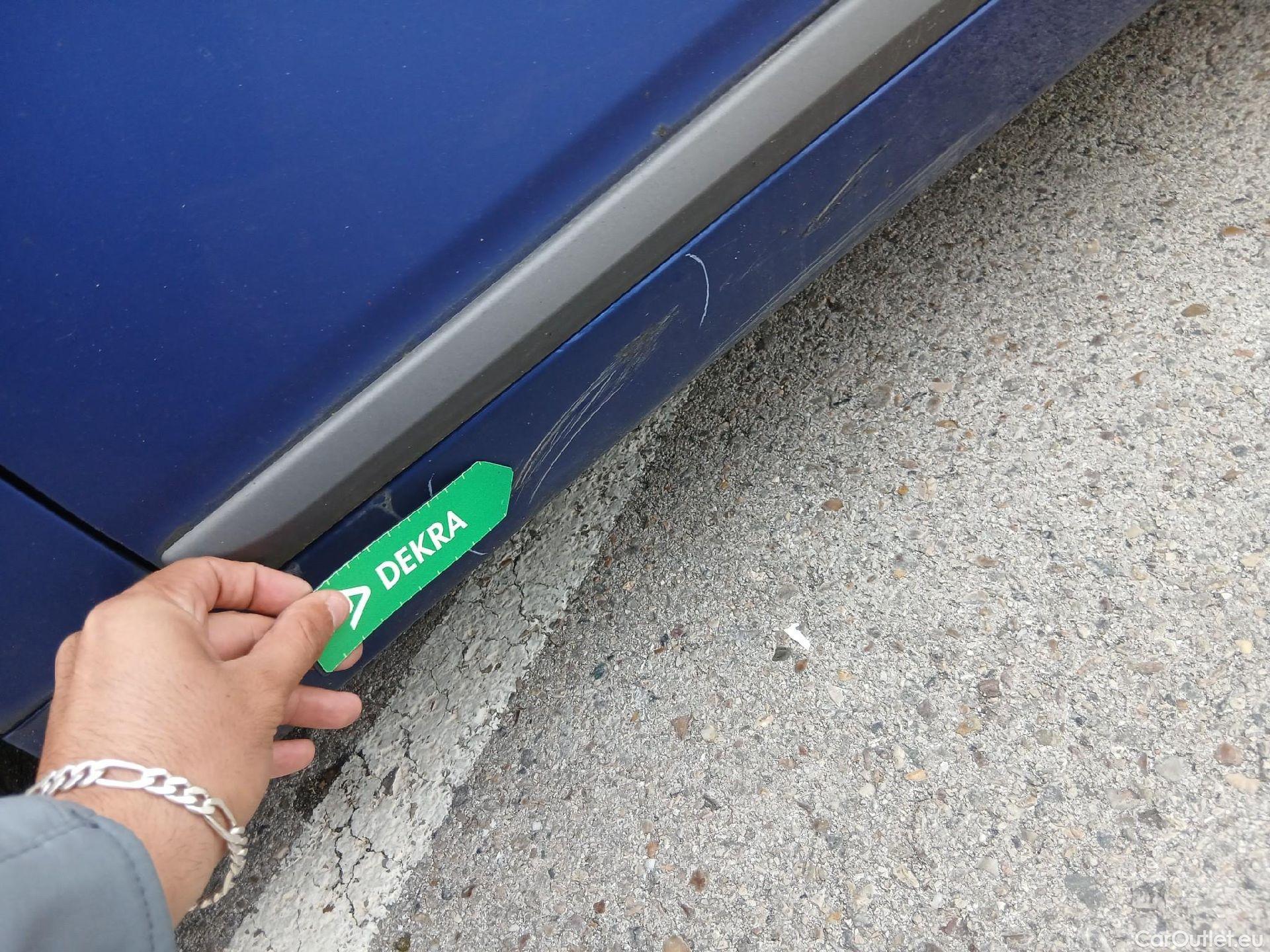  Hyundai   Ioniq HYUNDAI / 2016 / 5P / berlina con portón 1.6 GDI HEV Klass DCT #15