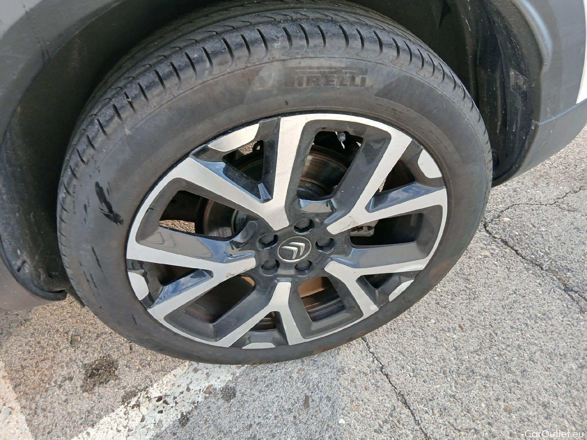  Citroen  C5 CITROEN  Aircross / 2018 / 5P / todoterreno BlueHdi 96kW (130CV) S&S Feel (AC) #3