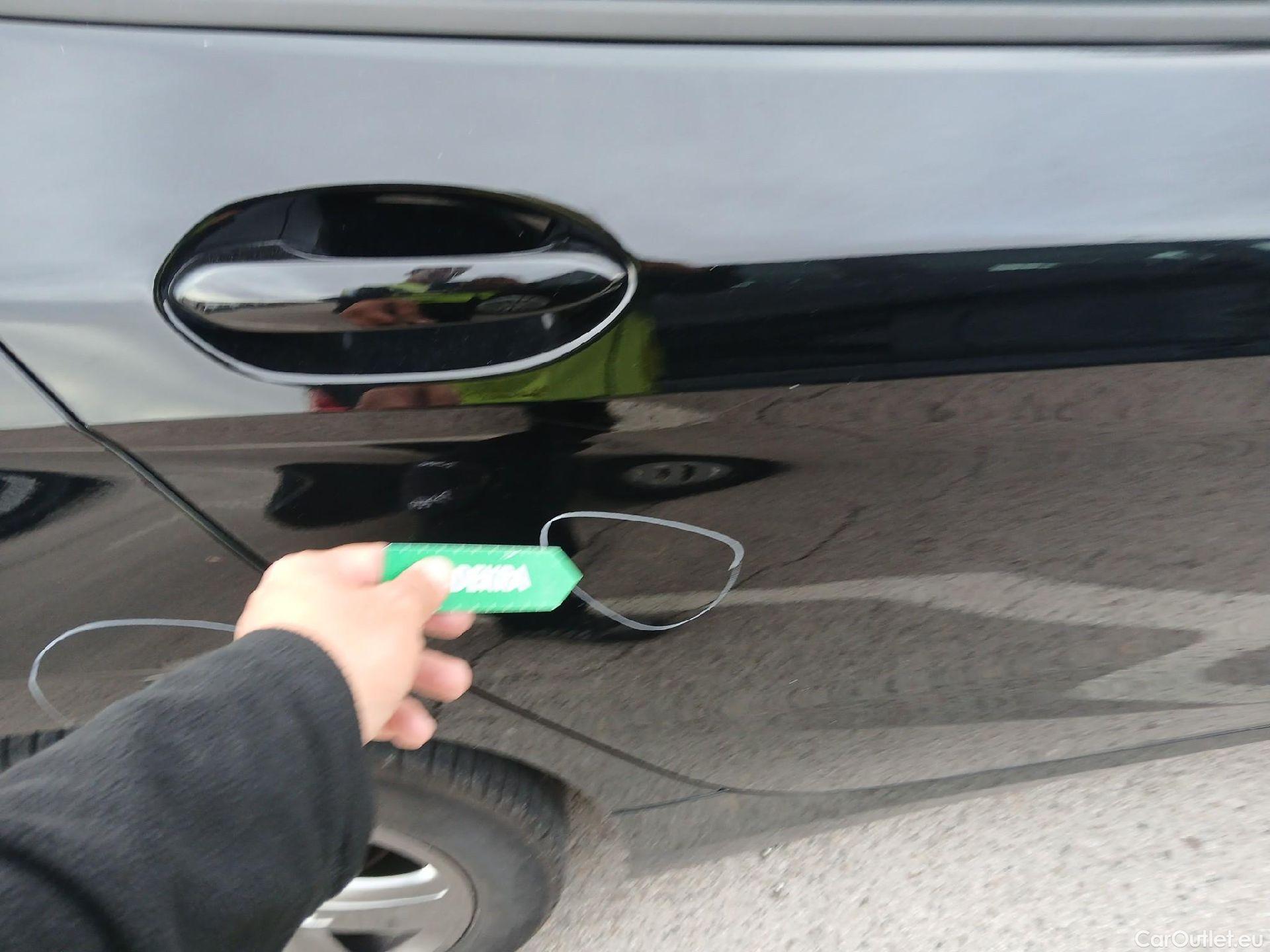  Bmw  Serie 1  Berlina 116d 1.5 115CV AT7 E6d #33