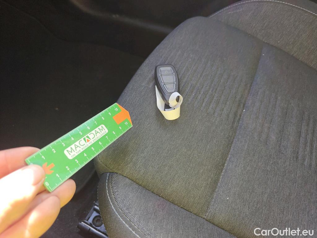  Ford  Focus FORD  / 2018 / 5P / familiar 1.5 Ecoblue 88kW Active SB #2